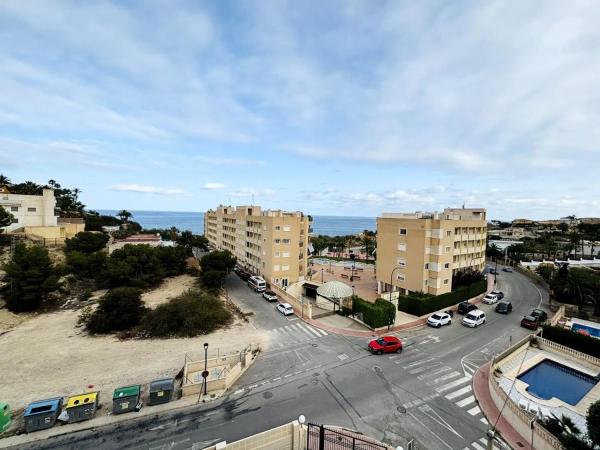 Piso en calle Confrides