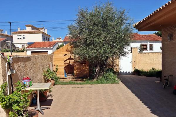 Casa independiente en calle la Heretaeta