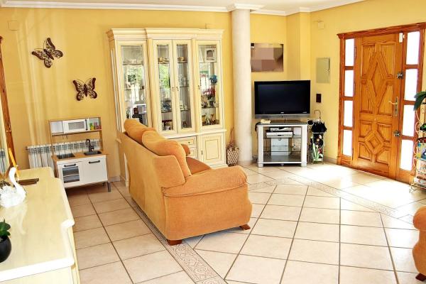 Casa independiente en calle la Heretaeta