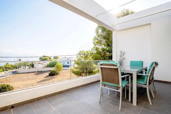 Chalet pareado en calle l'albir