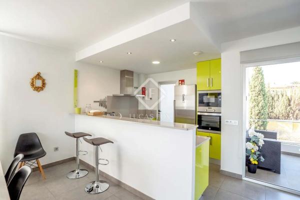 Chalet pareado en calle l'albir