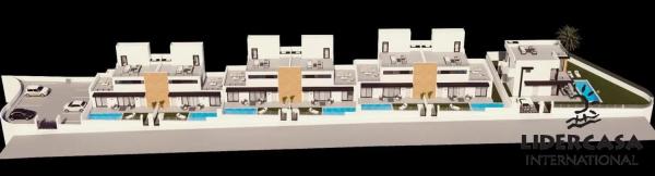 Chalet adosado en calle los Pirineos s/n