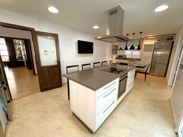 Casa independiente en calle Tirso de Molina, 18