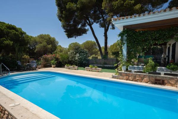 Casa independiente en calle de Antonio Machado