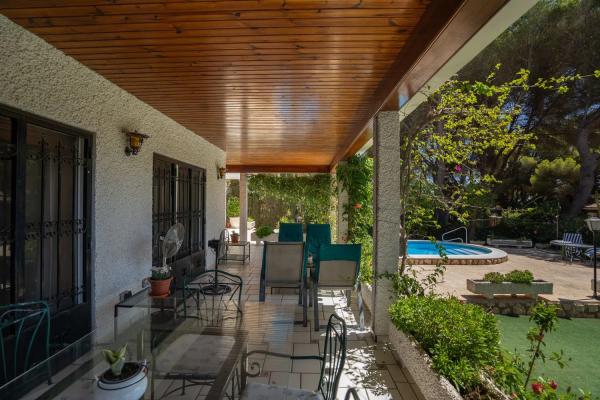 Casa independiente en calle de Antonio Machado