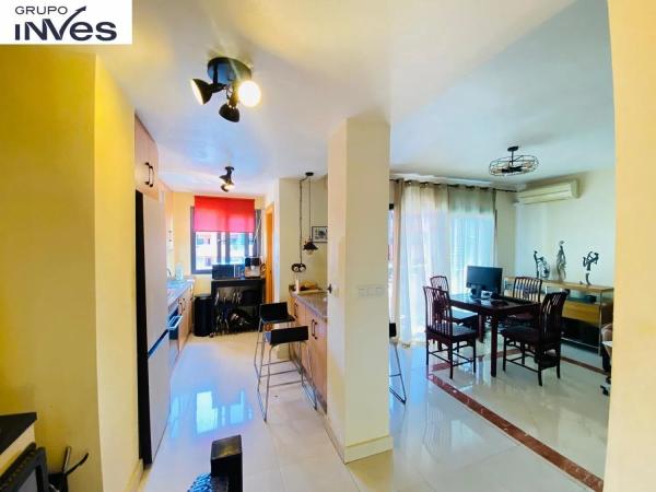 Casa independiente en calle Gigantes y Cabezudos, 10