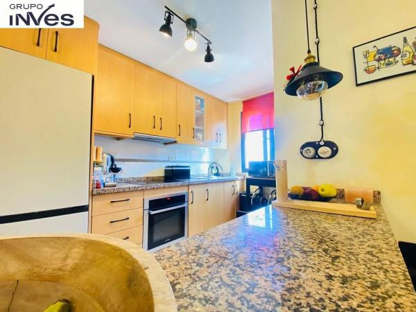 Casa independiente en calle Gigantes y Cabezudos, 10