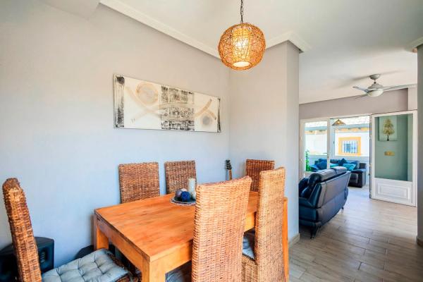 Chalet en Barrio La Zenia