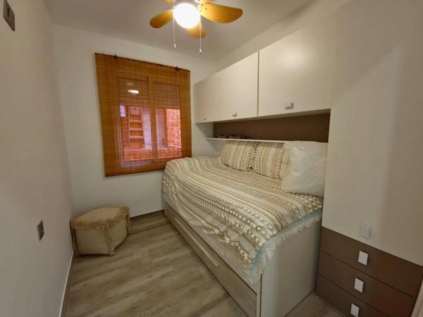 Piso en calle Callosa Segura, 10