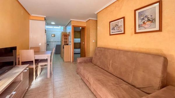 Piso en calle Jazmines