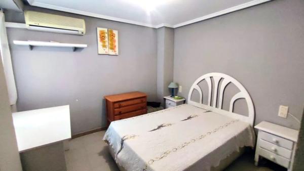 Piso en calle Dean Llopez, 62