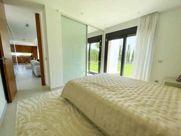 Casa independiente en avenida de Benidorm