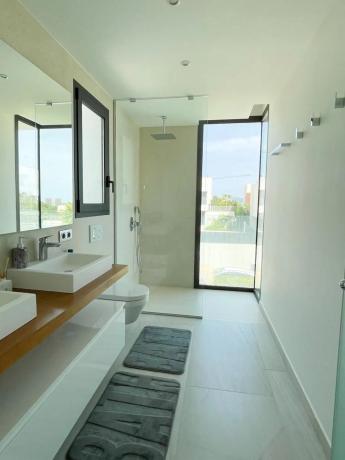 Casa independiente en avenida de Benidorm