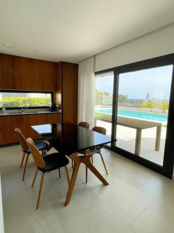 Casa independiente en avenida de Benidorm