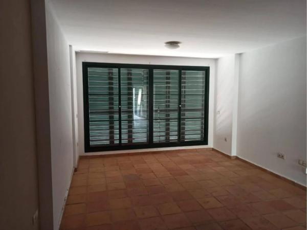 Chalet adosado en calle Londres