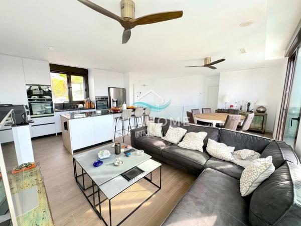 Casa independiente en calle d'Oliva