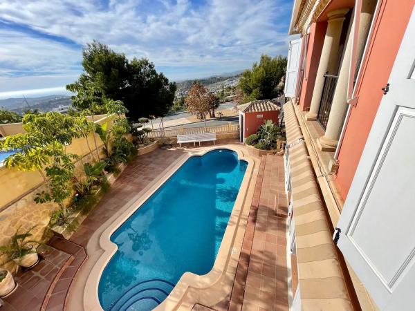 Casa independiente en calle Isla Gran Canaria