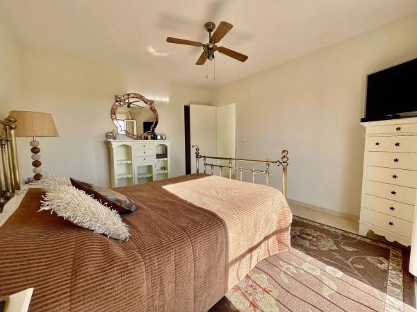 Casa independiente en calle Isla Gran Canaria