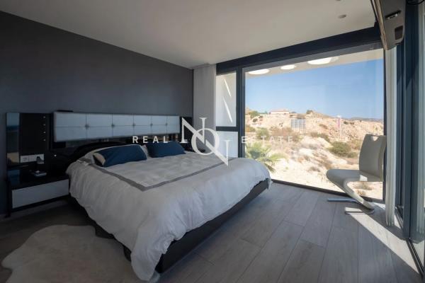 Casa independiente en calle Toledo