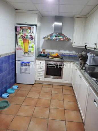 Chalet adosado en calle Roma