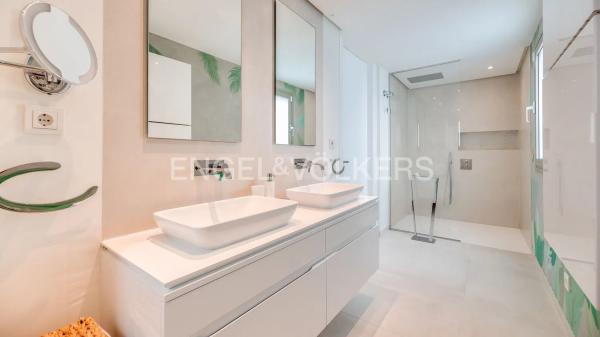 Piso en calle Auriga