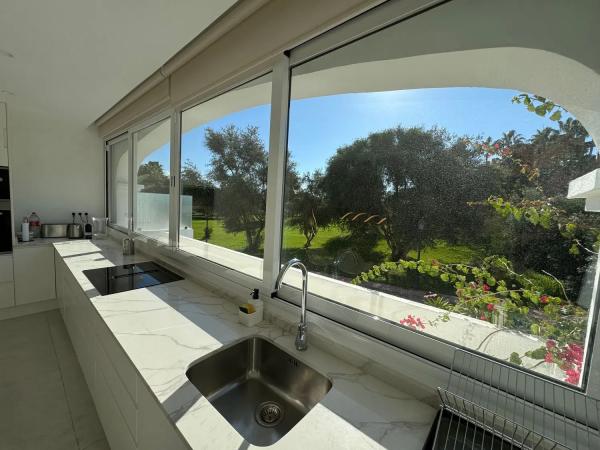 Chalet adosado en calle de las Torres s/n