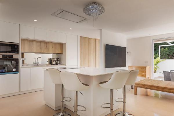 Chalet adosado en plaza Jovellanos