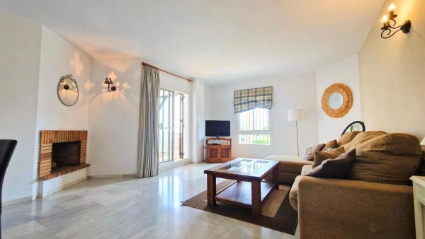 Piso en Urbanización Los Naranjos de Marbella, 3