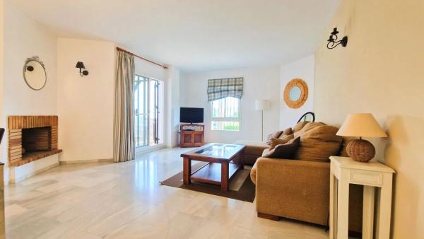 Piso en Urbanización Los Naranjos de Marbella, 3