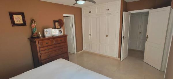 Piso en Barrio Nueva Andalucía