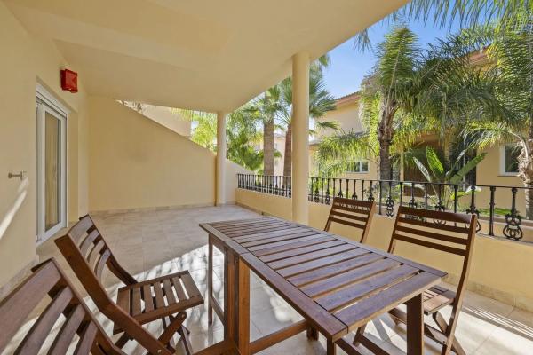 Piso en Nueva Andalucía, 29660 Marbella, Málaga, España