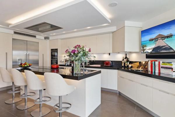 Casa independiente en calle Pez Austral