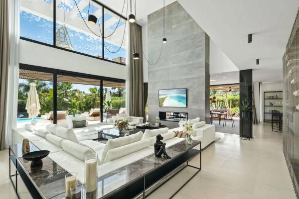 Casa independiente en calle Casiopea 5f