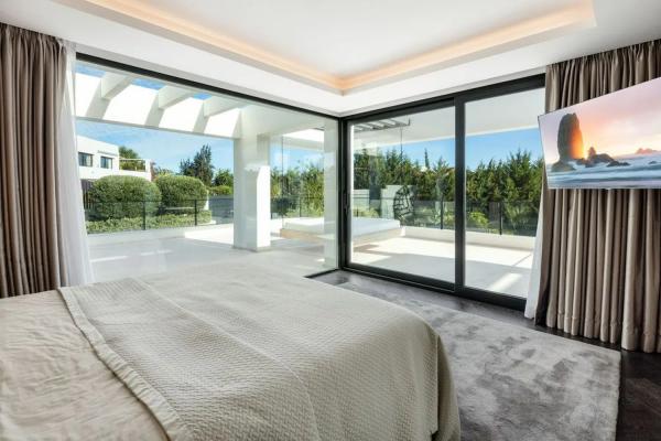 Casa independiente en calle Casiopea 5f