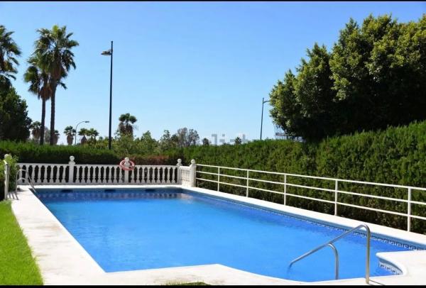 Piso en calle Jorge Manrique, 16