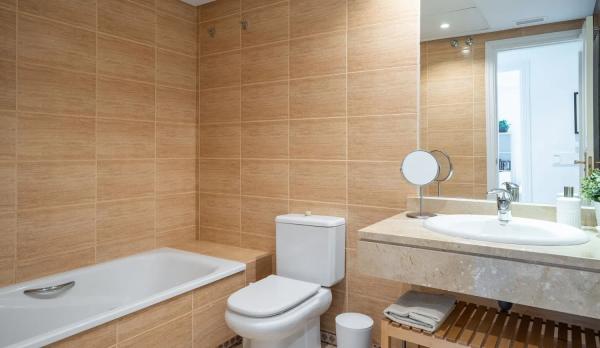 Piso en avenida Príncipe Salman, 109