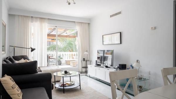 Piso en avenida Príncipe Salman, 109