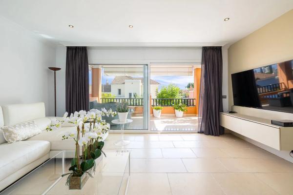 Chalet adosado en calle Pléyades, 36