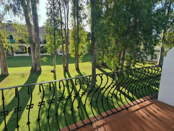 Piso en calle Edgar Neville, 2