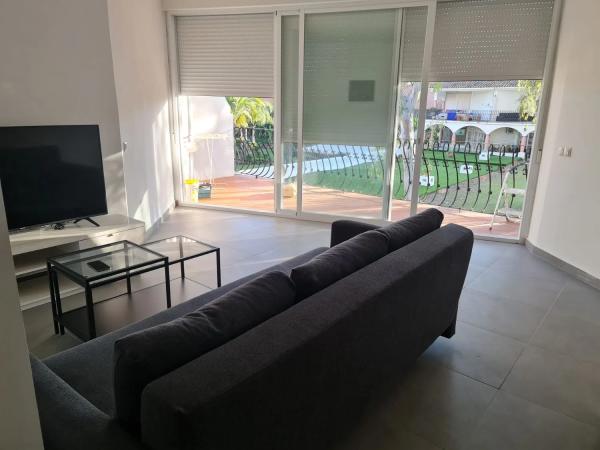 Piso en calle Edgar Neville, 2