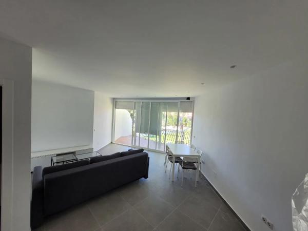 Piso en calle Edgar Neville, 2