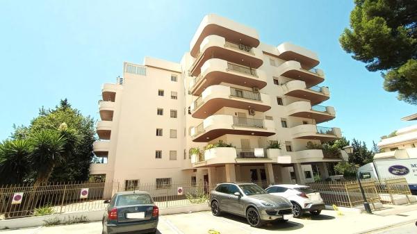 Piso en Barrio Nueva Andalucía