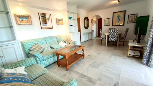 Piso en Barrio Nueva Andalucía