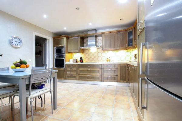 Piso en Barrio Puerto Banús