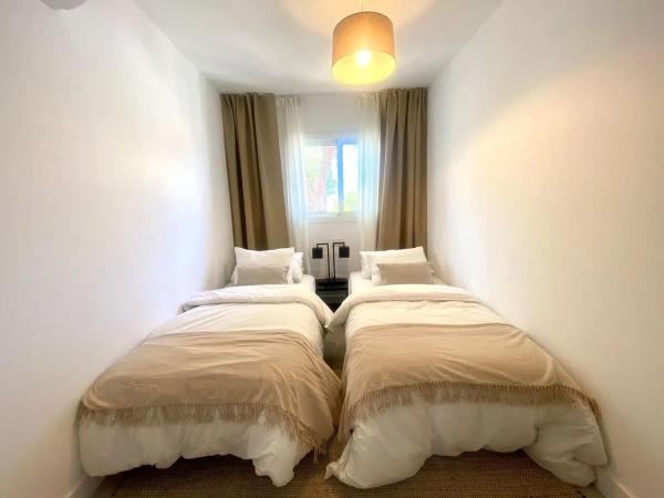 Dúplex en Los Pinos de Aloha s/n