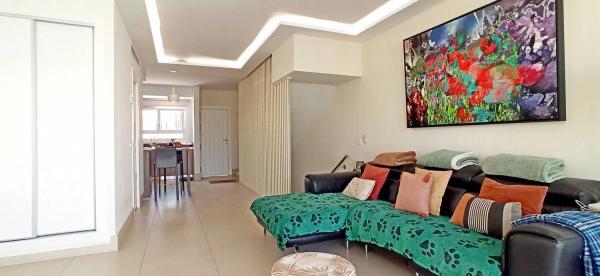 Chalet adosado en avenida Valle del Golf s/n