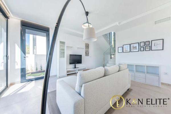 Casa independiente en calle de Santamaria