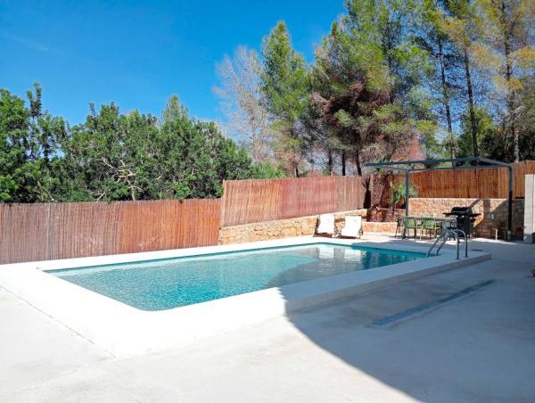 Casa independiente en calle de zeus