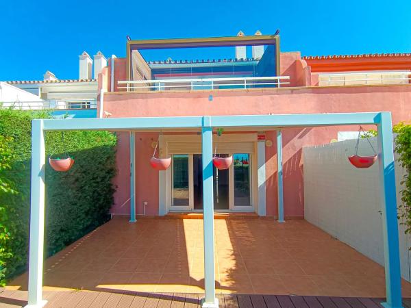 Chalet adosado en calle Quintana, 29