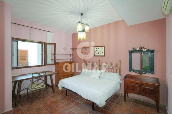 Chalet adosado en calle Sevilla